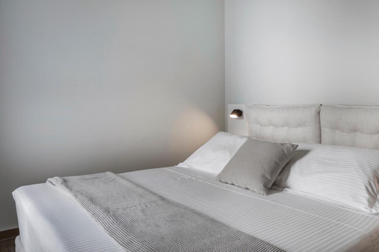 Oikos Boutique Residences Plateies Luaran gambar