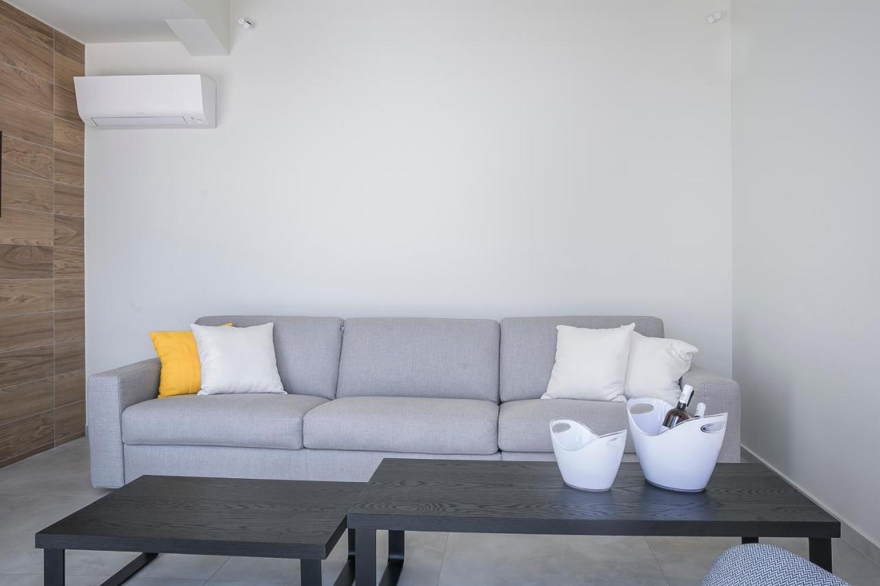 Oikos Boutique Residences Plateies Luaran gambar