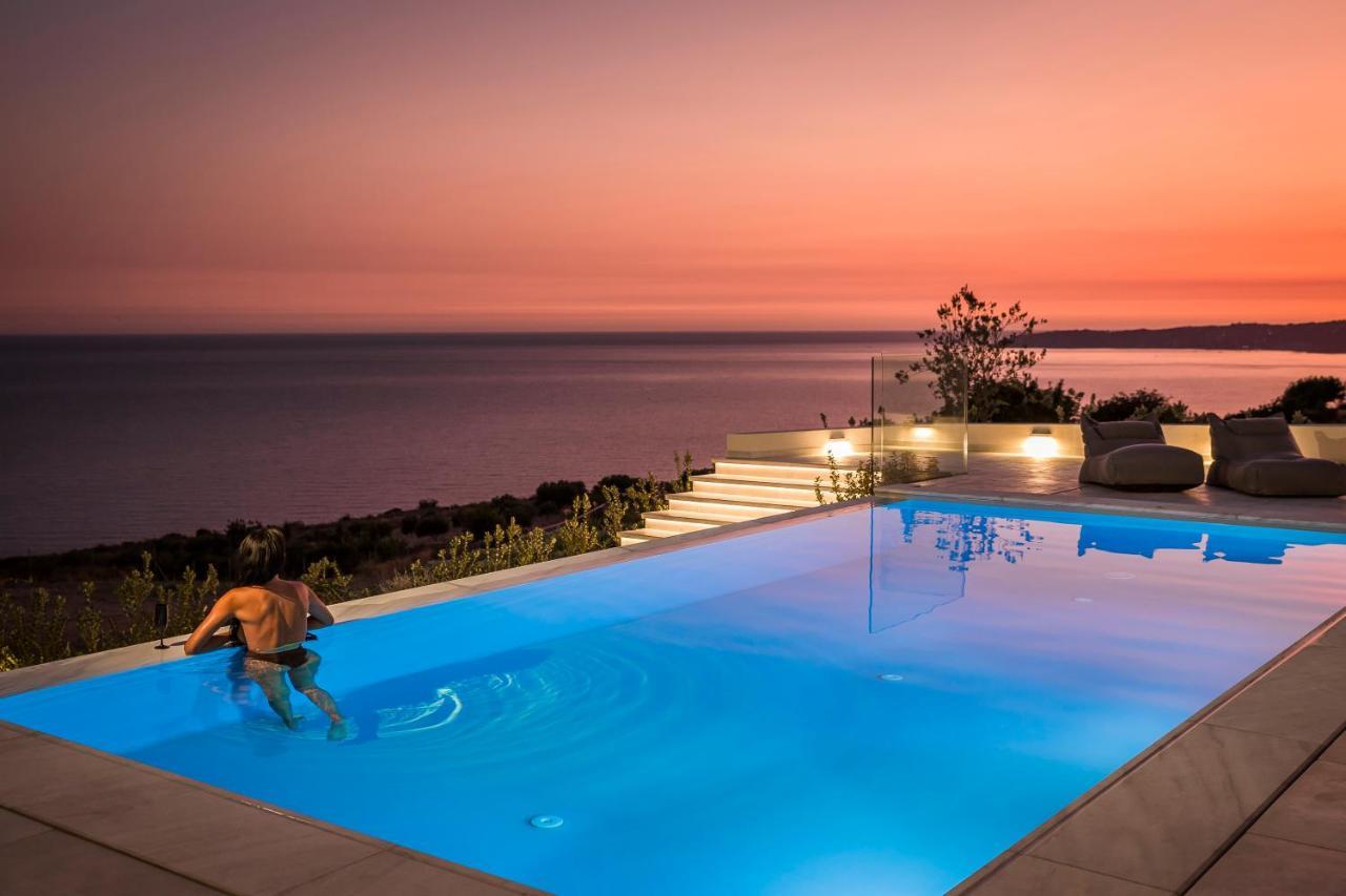 Oikos Boutique Residences Plateies Luaran gambar